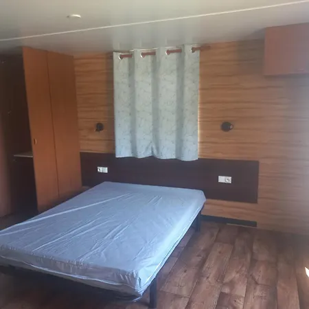 Camping Adapté Pmr *